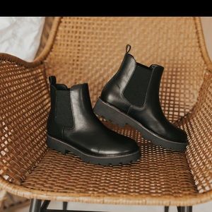 Gianna Boots